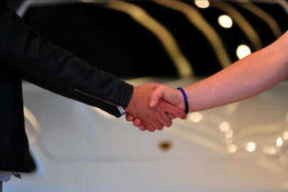 İkinci el oto pazarında fiyatlar geriledi, satışlar arttı