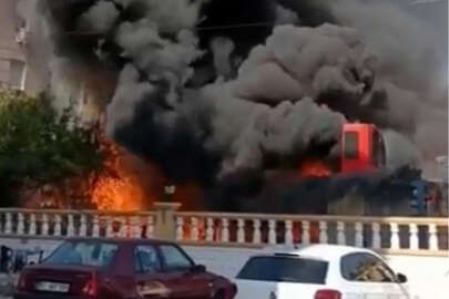 Antalya'da dikim atölyesi ve deposunda yangın!