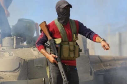 Hamas, 2 rehineyi daha serbest bıraktı!