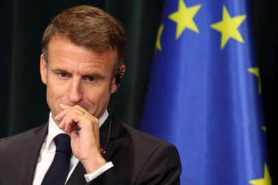 Filistinliler Macron'u protesto etti