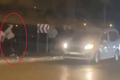 Bursa'da ‘yan bakma’ kavgasında tekme ve yumruklar havada uçuştu!