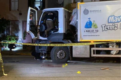 Çöp kamyonu sürücüsü iki bacağından silahla vuruldu