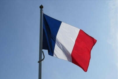 Fransa, Gazze'de vurulan Fransız Enstitüsü için İsrail makamlarından gerekçe istedi