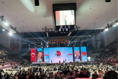 CHP'de kurultay heyecanı başladı! CHP Genel Başkanı kim olacak?