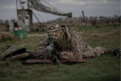 Ukrayna'da keskin nişancıların 24 saatlik nöbeti!