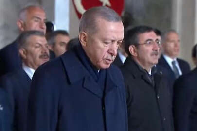 Anıtkabir'de tören!