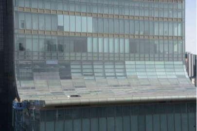 AVM'de dehşet! 55. kattan aşağıya düştü