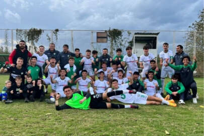 Genç Timsahlar, Aslan'ı devirdi!