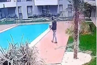 Bursa'da kurye teslimat için gittiği sitede havuza düştü