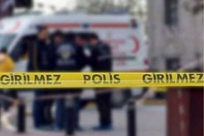 Eşini uykusunda bıçaklayarak öldürdü