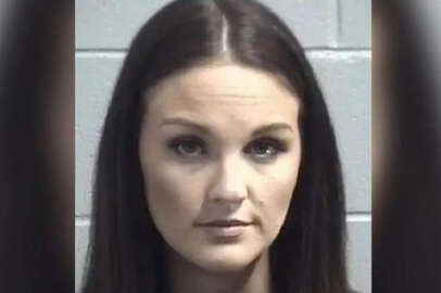 Öğrencisine cinsel saldırıdan tutuklandı! 'Oğlumuzun hayatını mahvetti'