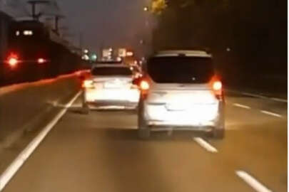 Bursa'da trafik canavarı tehlike saçtı!