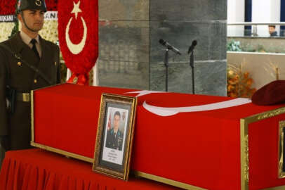 Şehit Abdullah Köse son yolculuğuna uğurlandı