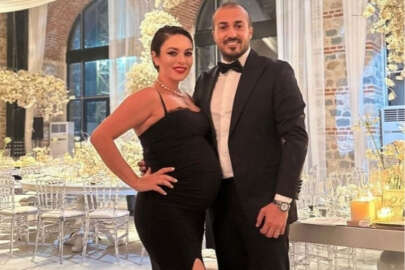 Ezgi Mola anne oldu!