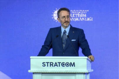 Fahrettin Altun: İsrail hakikati de katlediyor