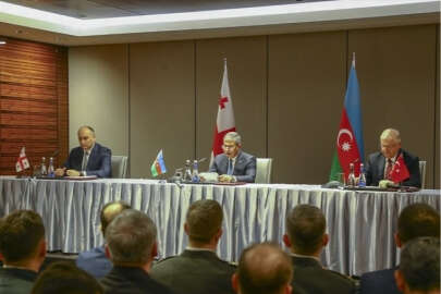 Türkiye-Azerbaycan-Gürcistan Savunma Bakanları Toplantısı yapıldı