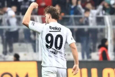 Beşiktaş'ın 2005 doğumlu Semih Kılıçsoy parlamaya devam ediyor!