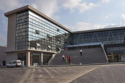 Bursa'daki o okul Türkiye'nin en iyi 5 fen lisesi arasına girdi!