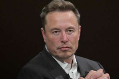 Instagram ve Facebook çöktü Elon Musk'tan gönderme geldi!