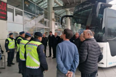 Sakarya'da jandarma 773 aracı trafikten men etti