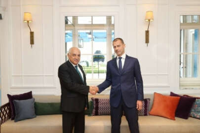 Başkan Büyükekşi, UEFA Başkanı Ceferin ile bir araya geldi