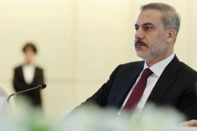 Hakan Fidan, Pakistanlı mevkidaşı İshak Dar ile görüştü