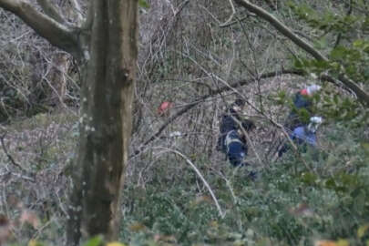 Cesedin yerini çöp konteynerine yazdı!