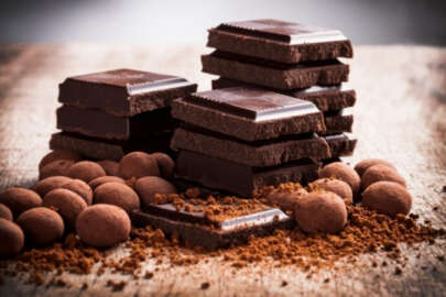 Çikolata zamma doymuyor!