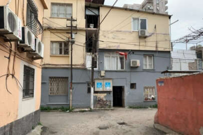 Arkadaşlarını öldürdüler; Cinayet silahı otomobillerinde çıktı!