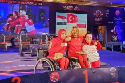 Milli para halterci Nazmiye Muratlı, 2024 Paris Paralimpik Oyunları'na katılma hakkı kazandı
