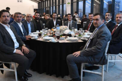 Dündar, MHP Osmangazi İlçe Teşkilatı ile bir araya geldi