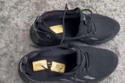 Ayakkabısından 3,5 milyon lira değerinde külçe altın çıktı