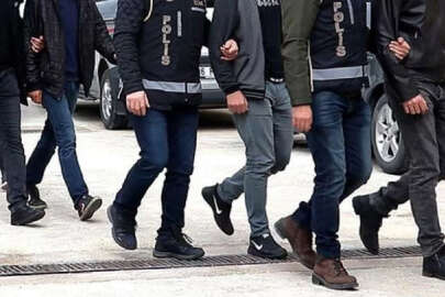 İzmir'de "Mahzen-24" operasyonu: 8 gözaltı