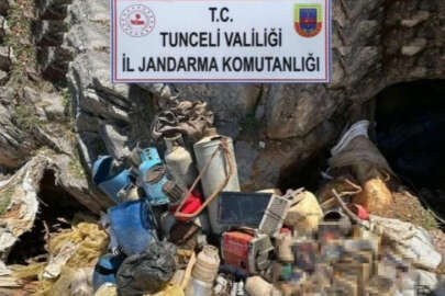 Tunceli'de teröristlerin inleri imha edildi