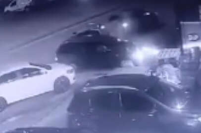 Bursa'da alkollü sürücü 4 araca birden çarparak durabildi!