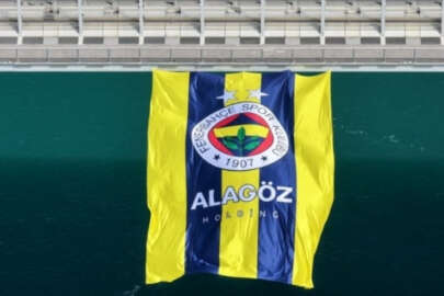 Fenerbahçe bayrağı Yavuz Sultan Selim Köprüsü'ne asıldı