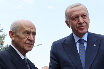 Cumhurbaşkanı Erdoğan, MHP Genel Başkanı Bahçeli’yi konutunda ziyaret etti