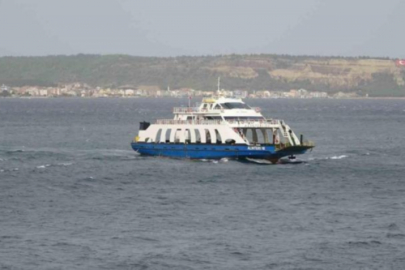Çanakkale'de bazı feribot seferleri iptal edildi