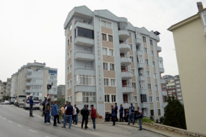 Bursa'da tahliye kararını uygulamaya giden ekiplere karşı geldiler