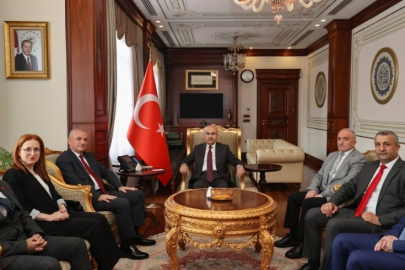 Bursa Valisi Demirtaş, Tapu Kadastro Bölge Müdürü'nü ağırladı