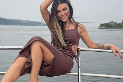 Şarkıcı Selen Görgüzel'in bikinili haline 'kalça dolgusu' yorumu