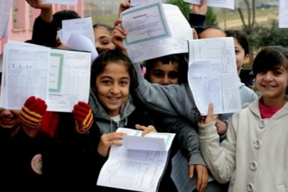 20 milyondan fazla öğrenci bugün karne alacak