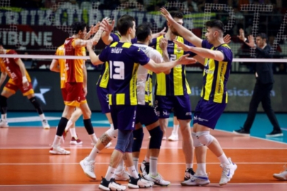 Fenerbahçe Erkek Voleybol Takımı, 4 ismin sözleşmesini uzattı