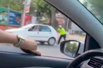 Böyle rahatlık görülmedi, trafik polisinin haklı sitemi gülümsetti