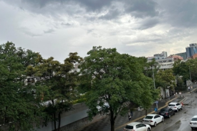 Ankara'da sağanak yağış etkili oldu