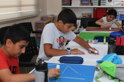 Bursa'da çocuklar eğlenerek öğreniyor