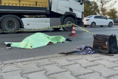 Eskişehir'de otomobilin çarptığı yaşlı kadın hayatını kaybetti