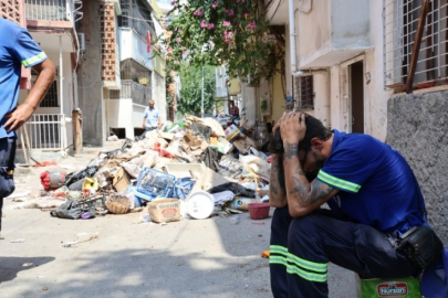 Müstakil evden yaklaşık 4 kamyon çöp çıktı! İşçi fenalaşarak hastanelik oldu