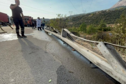 Bursa'da kontrolden çıkan tır şarampole uçtu