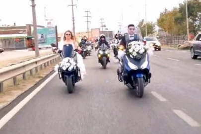 Bursa'da motosiklet tutkunu çiftin düğün konvoyu dikkat çekti
